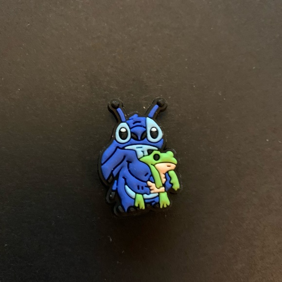 Stitch known as experiment 626 croc charms - Picture 6 of 6